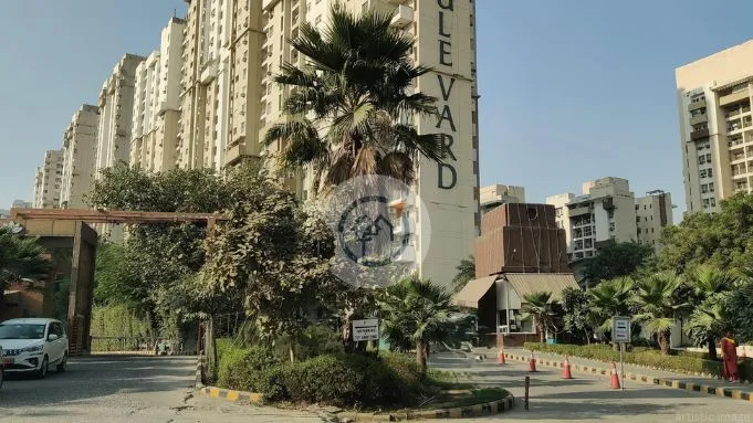 Lotus Boulevard - Features
